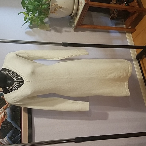 Sweater Dress - Picture 3 of 5